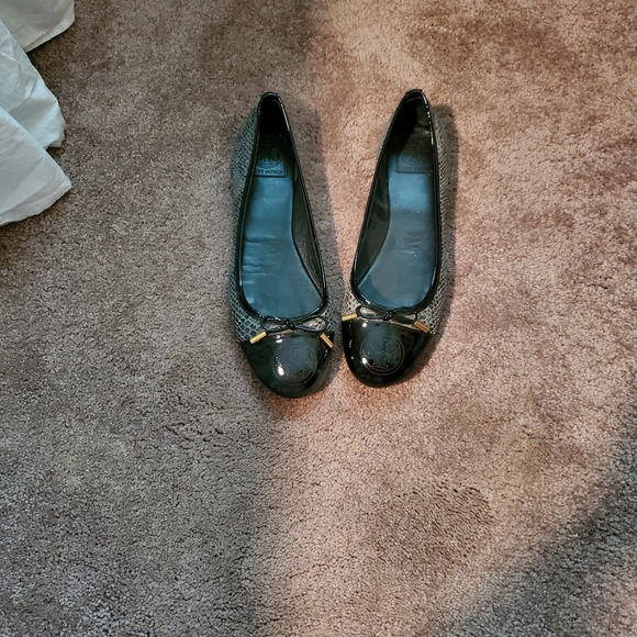 Authentic Tory Burch flats - Picture 8 of 8